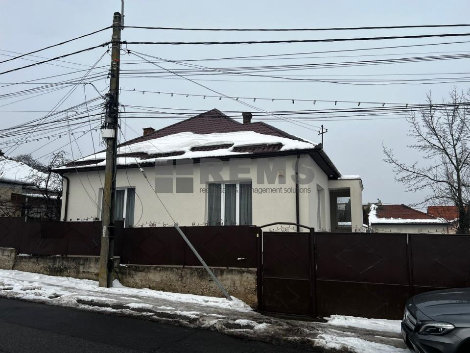 Casa de vanzare in Andrei Muresanu la 550000 EURO ID: P8560