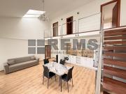Apartament 3 camere, cu scara interioara, zona centrala