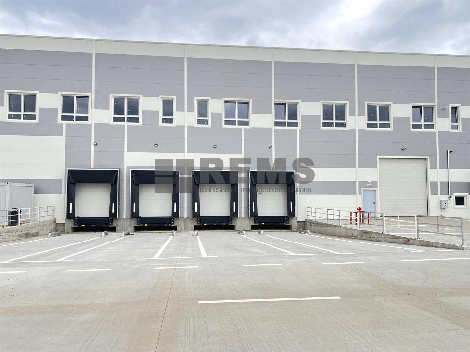 Spatiu industrial de inchiriat la 11900 EURO ID: P8668